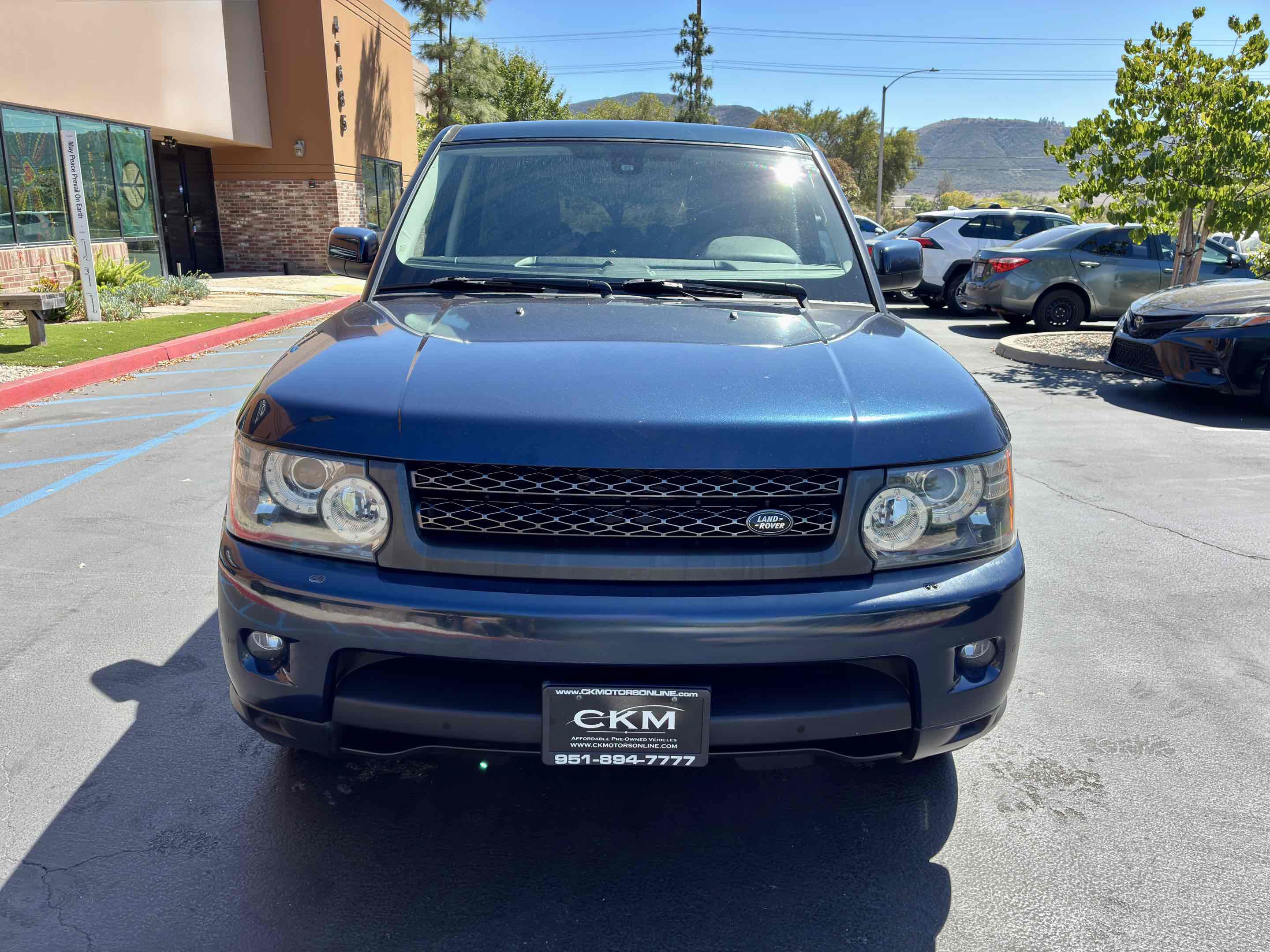 Used 2011 Land Rover Range Rover Sport HSE AWD/4WD image 5