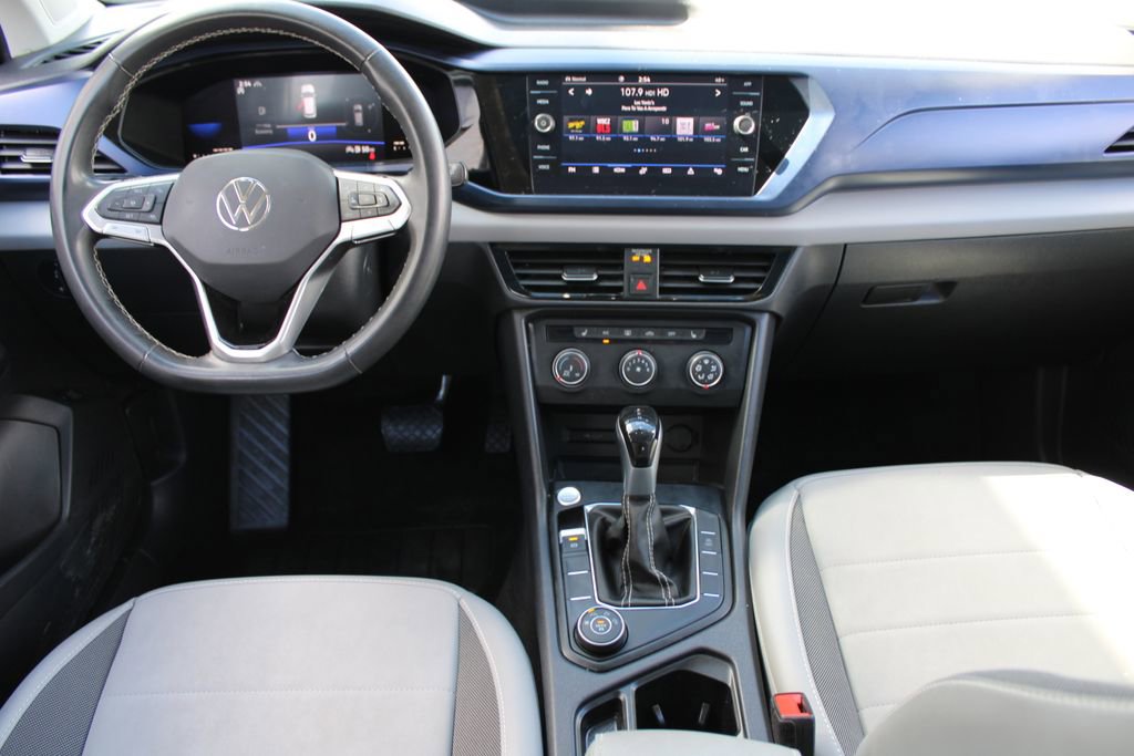 Certified 2022 Volkswagen Taos SE image 20