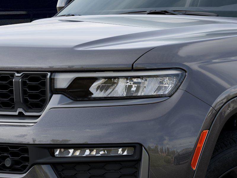 New 2026 Jeep Grand Cherokee Limited AWD/4WD image 11