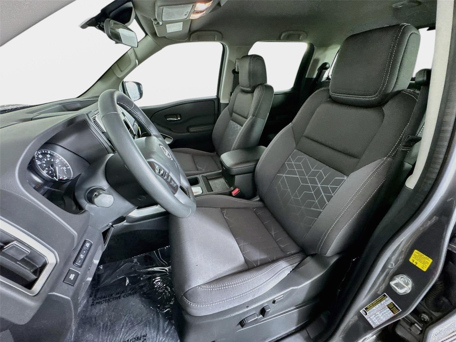 Certified 2026 Nissan Frontier SV w/ SV Convenience Package RWD image 11