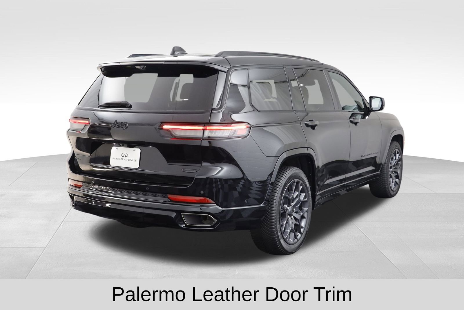 Used 2023 Jeep Grand Cherokee L Summit image 30