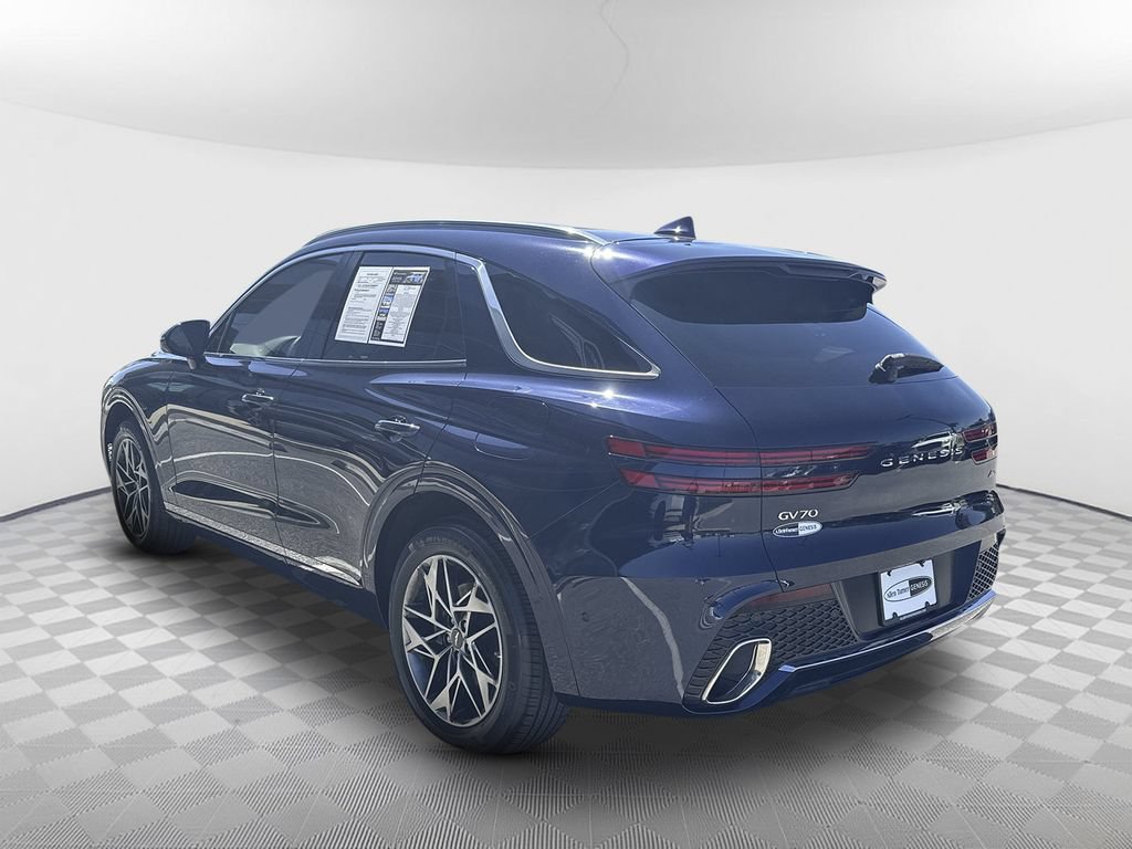 Used 2022 Genesis GV70 2.5T w/ Advanced Package AWD/4WD image 6