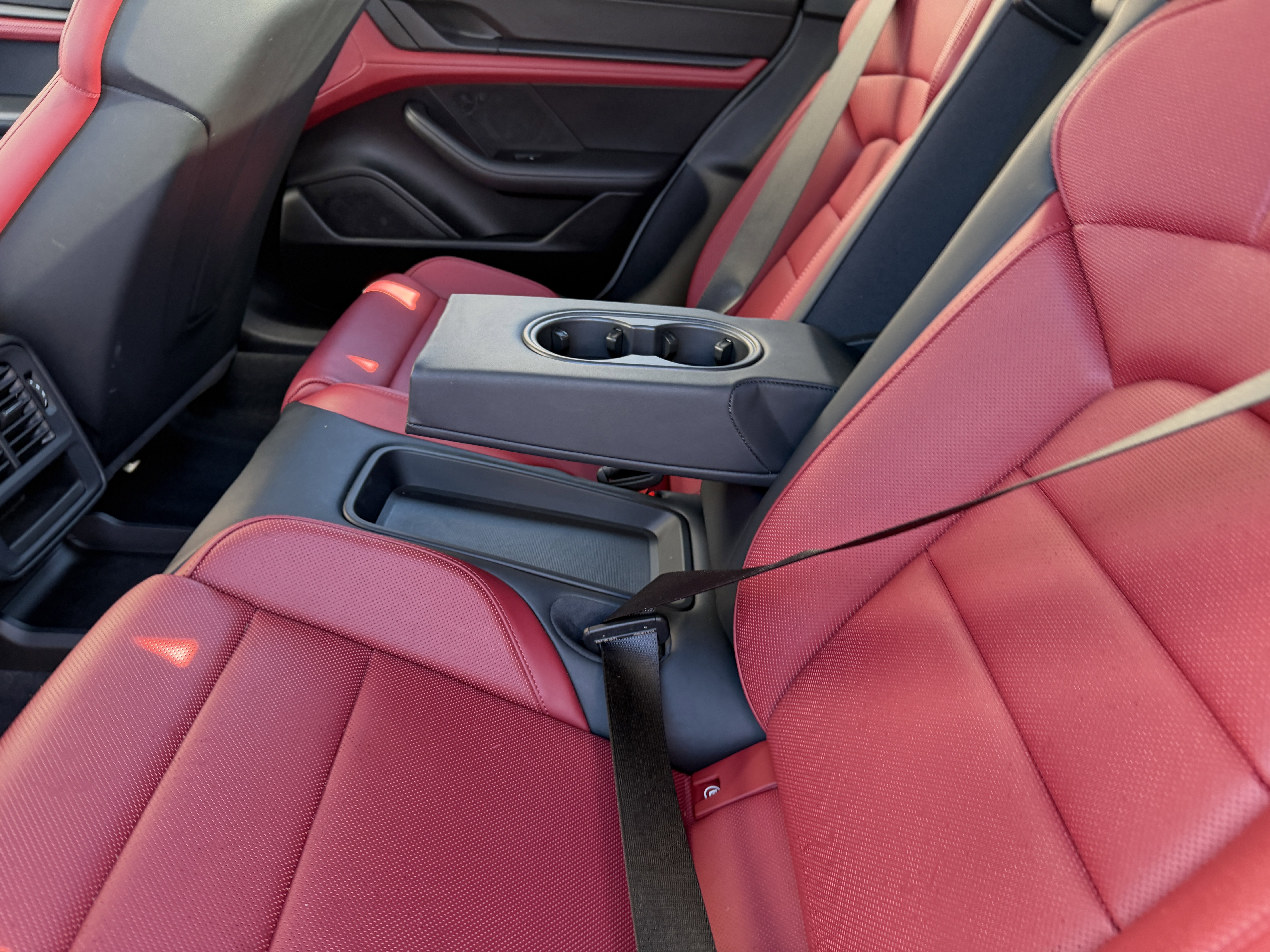 Certified 2023 Porsche Taycan image 22