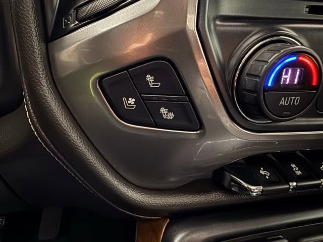 Used 2016 Chevrolet Silverado 2500 LTZ w/ Duramax Plus Package image 38