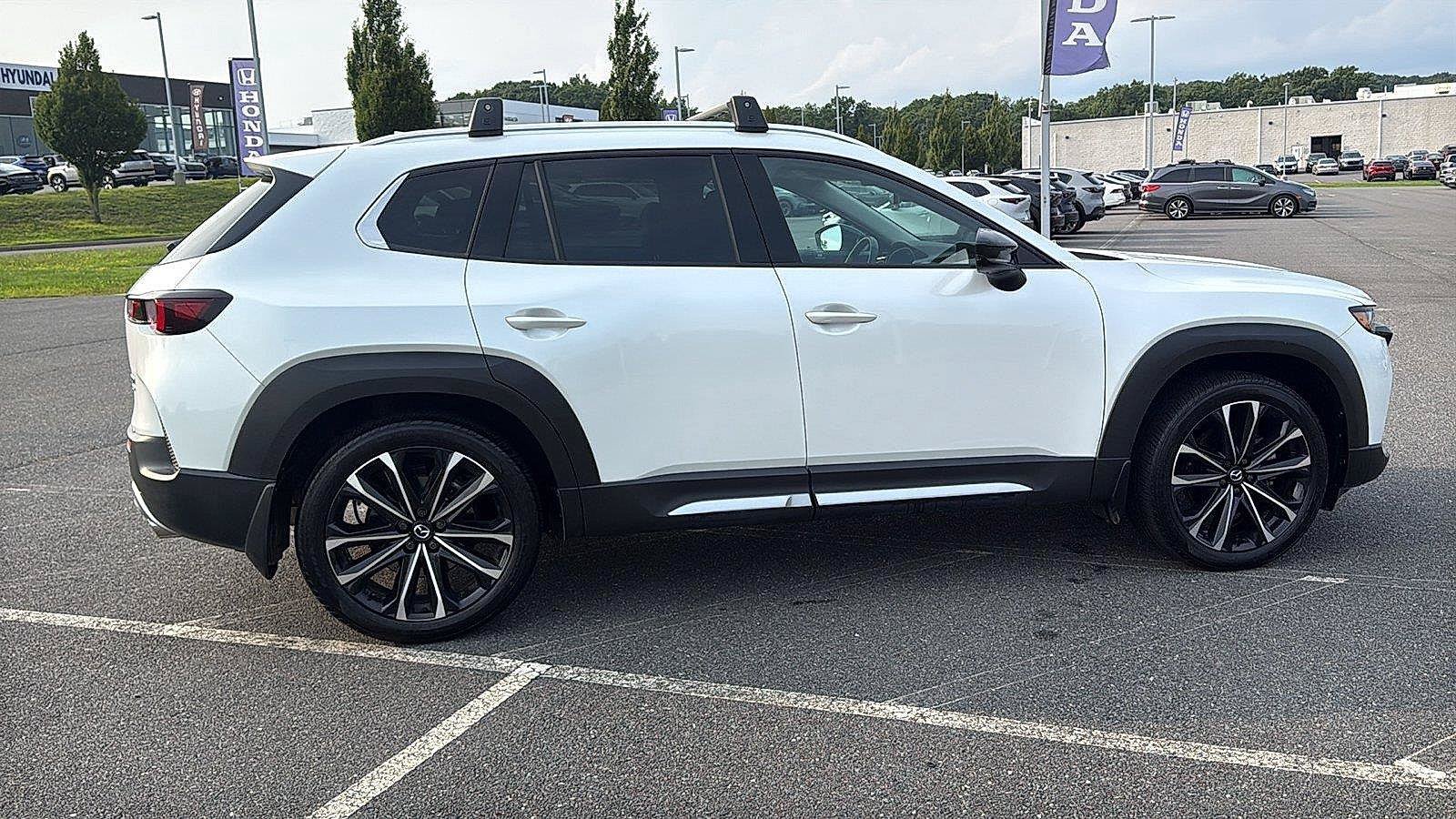 Certified 2025 MAZDA CX-50 AWD 2.5 Turbo w/ Accent Package image 4