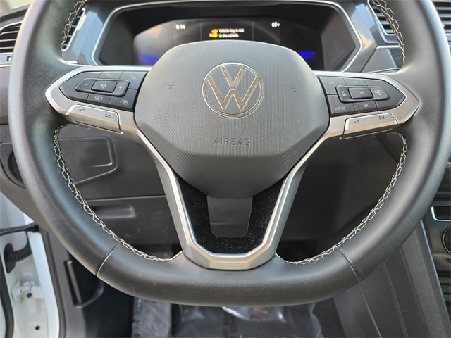 Used 2024 Volkswagen Tiguan S image 31