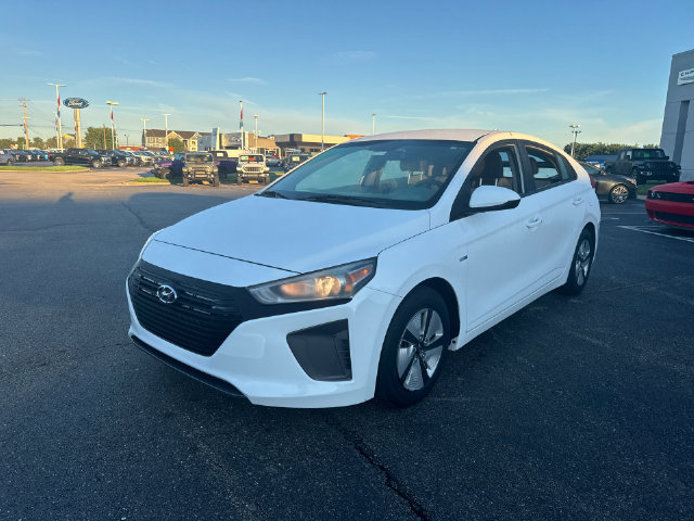 Used 2017 Hyundai Ioniq Blue FWD image 3