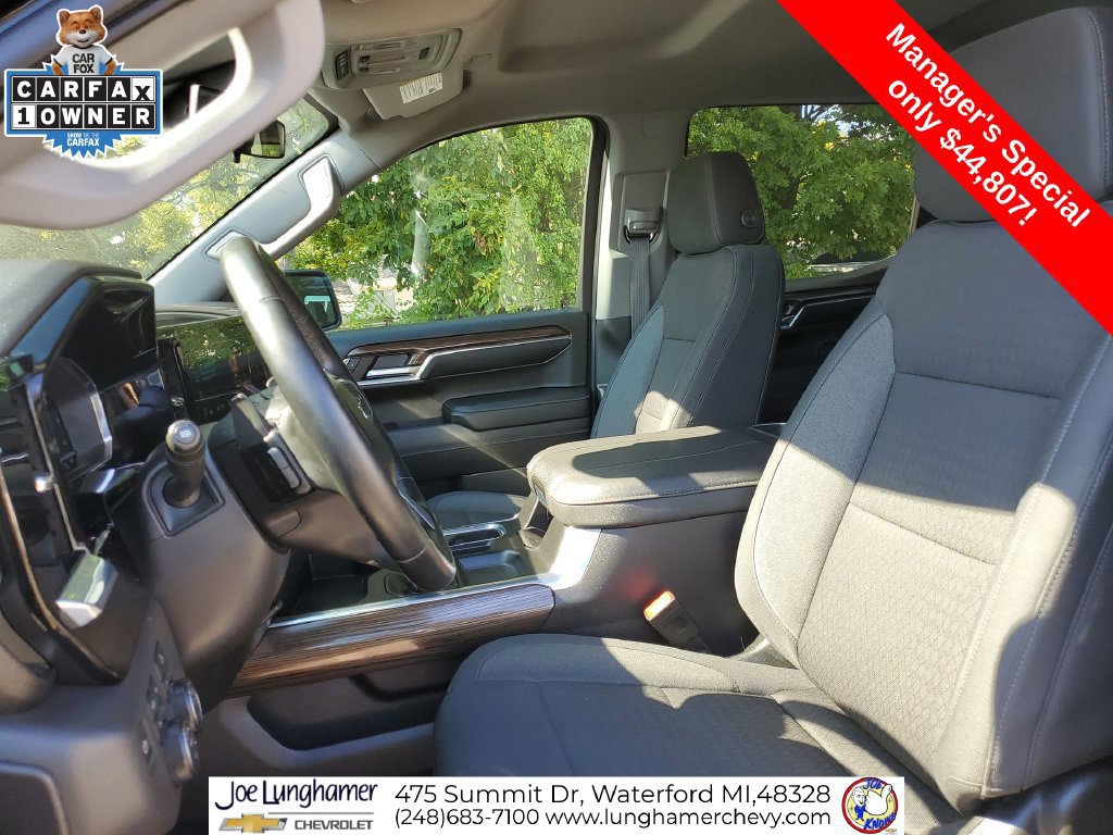 Certified 2024 Chevrolet Silverado 1500 LT Trail Boss w/ Convenience Package II AWD/4WD image 20