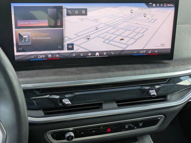 Used 2024 BMW X5 xDrive40i w/ M Sport Package image 11