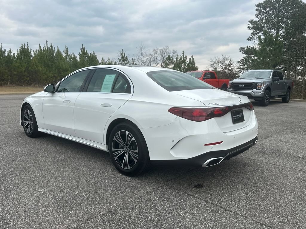 Used 2024 Mercedes-Benz E 350 4MATIC Sedan image 9