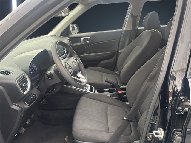 Used 2020 Hyundai Venue SE image 9