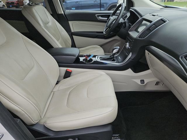 Used 2018 Ford Edge Titanium w/ Equipment Group 301A FWD image 35