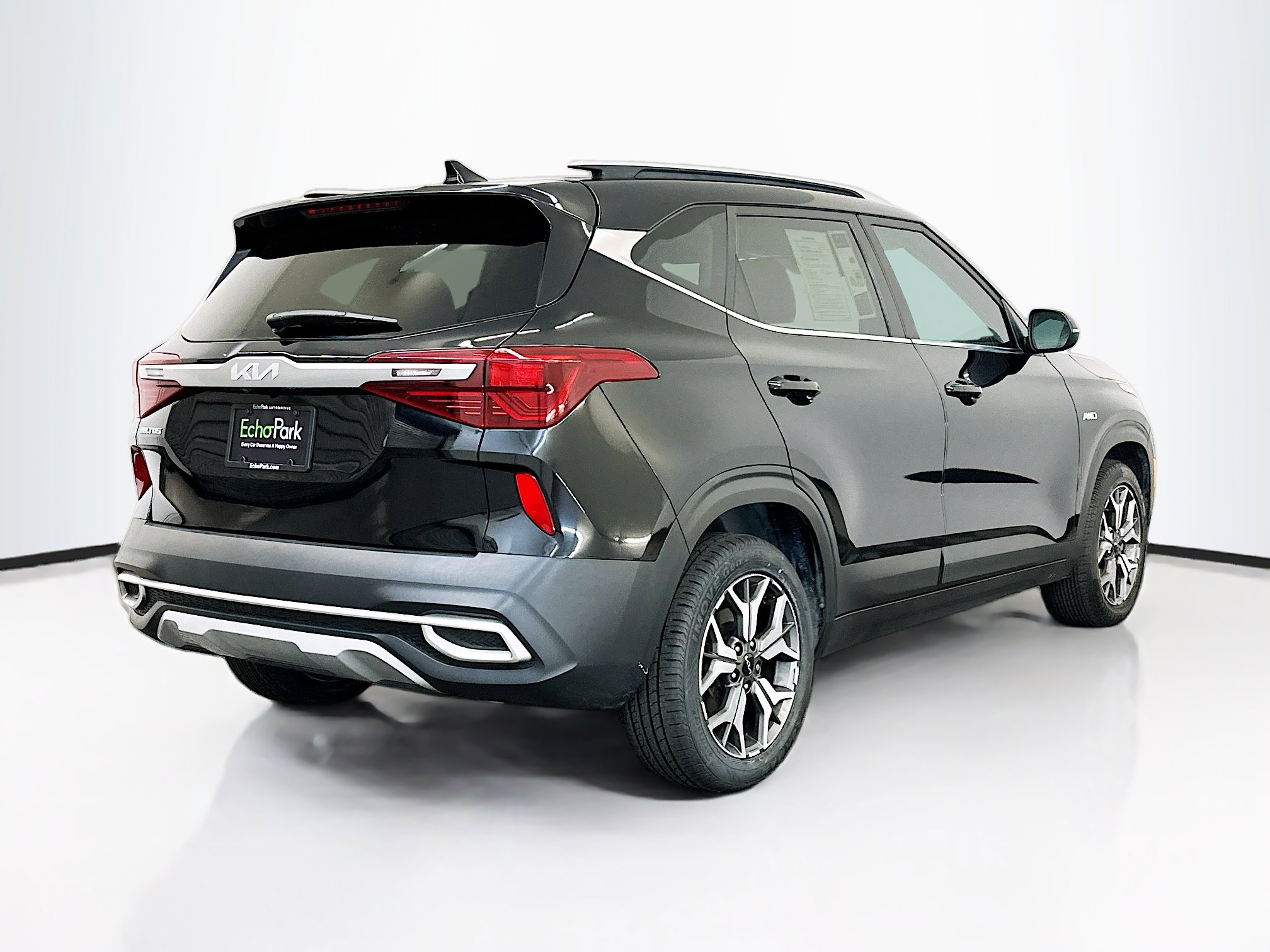 Used 2023 Kia Seltos EX image 9