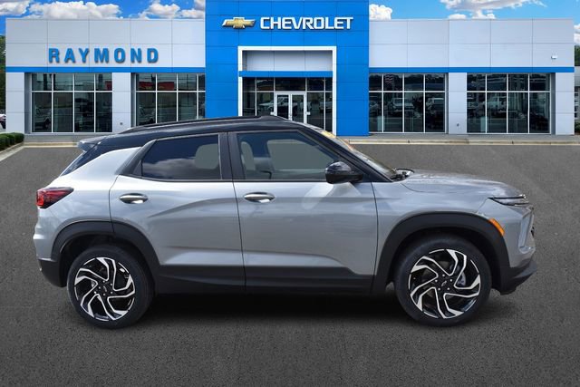 New 2026 Chevrolet TrailBlazer RS w/ Convenience Package image 2