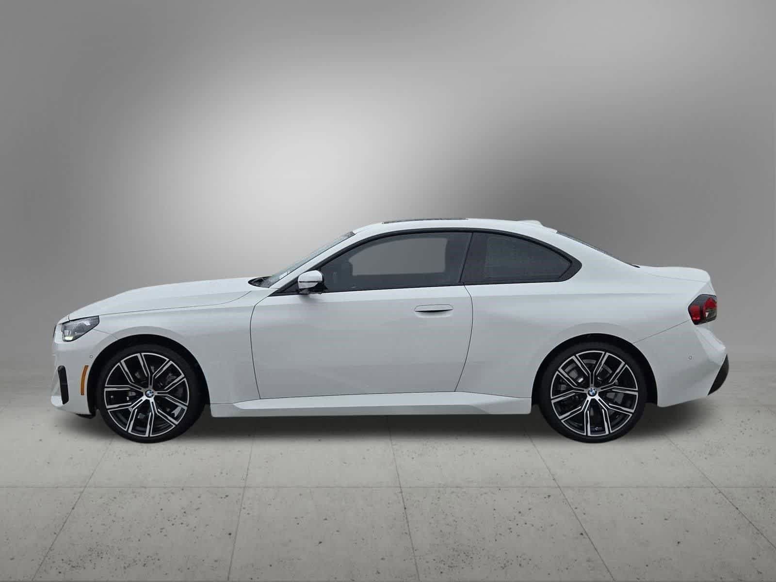 Used 2024 BMW 230i xDrive Coupe w/ Convenience Package AWD/4WD image 3