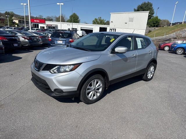Used 2019 Nissan Rogue Sport S w/ Appearance Package FWD image 4