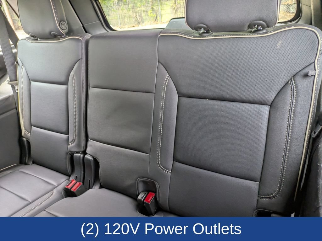 Used 2023 GMC Yukon SLT AWD/4WD image 18