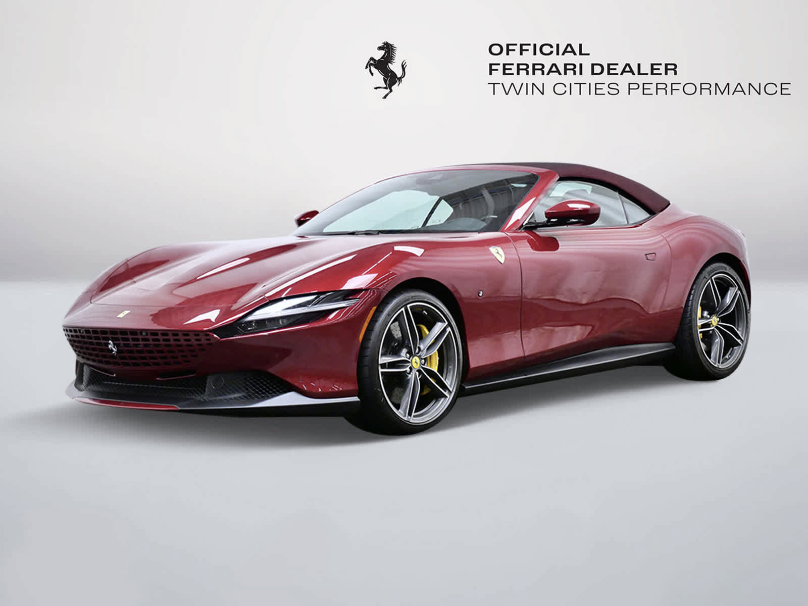 Certified 2025 Ferrari Roma Spider RWD image 1