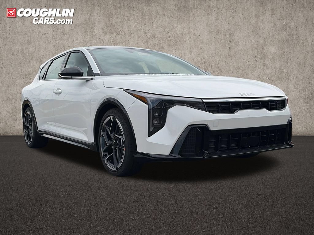 New 2026 Kia K4 GT-Line FWD image 1
