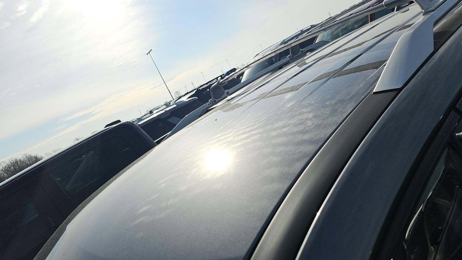 Used 2025 Nissan Pathfinder SL image 27