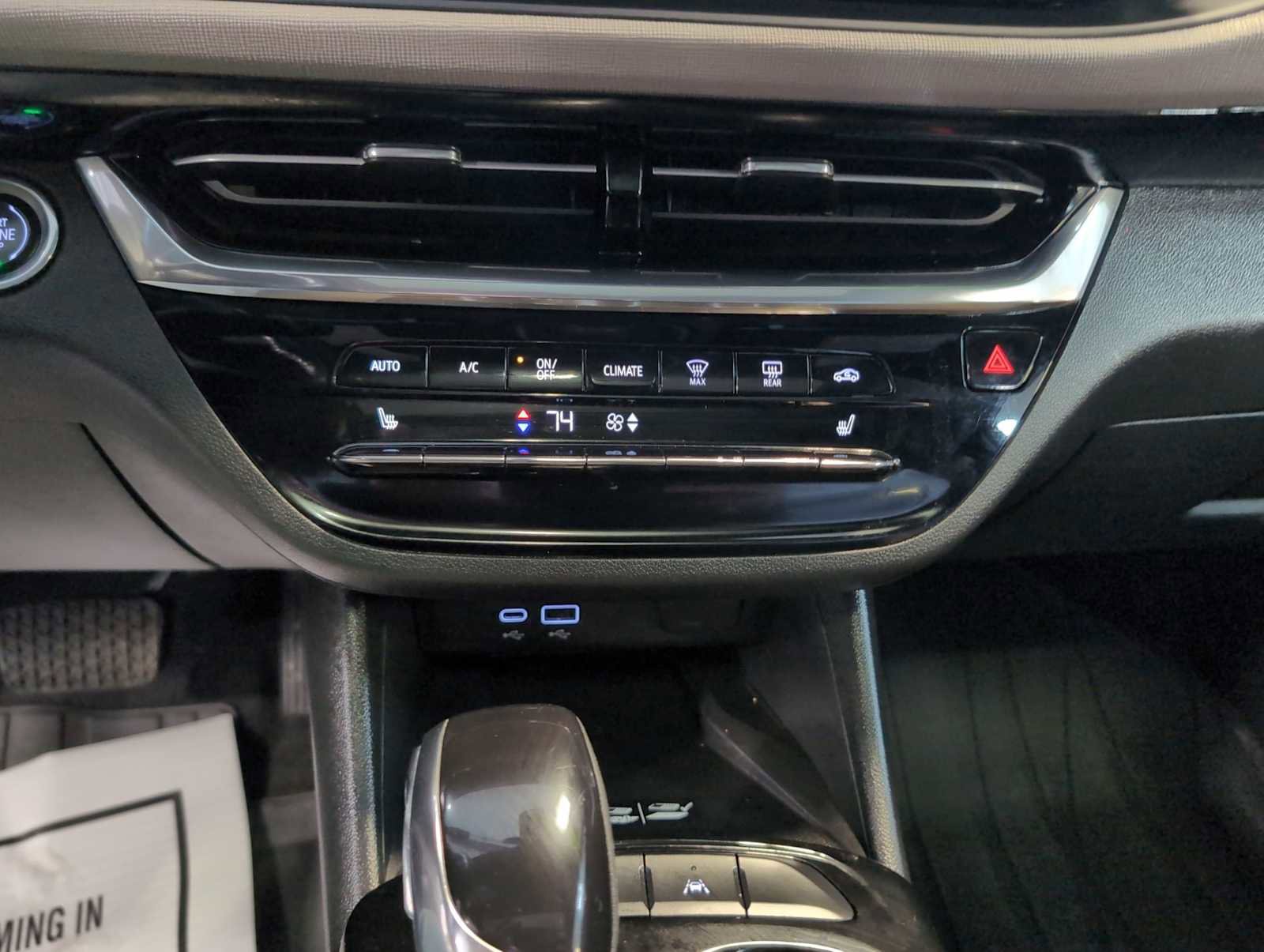 Used 2024 Buick Envista Sport Touring FWD image 19