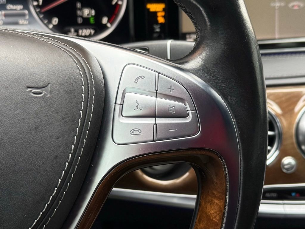 Used 2015 Mercedes-Benz S 550 Sedan image 35