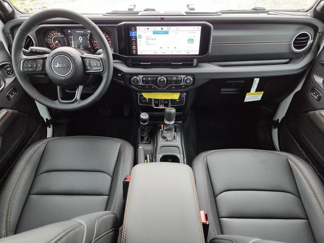 New 2026 Jeep Gladiator Sport AWD/4WD image 10