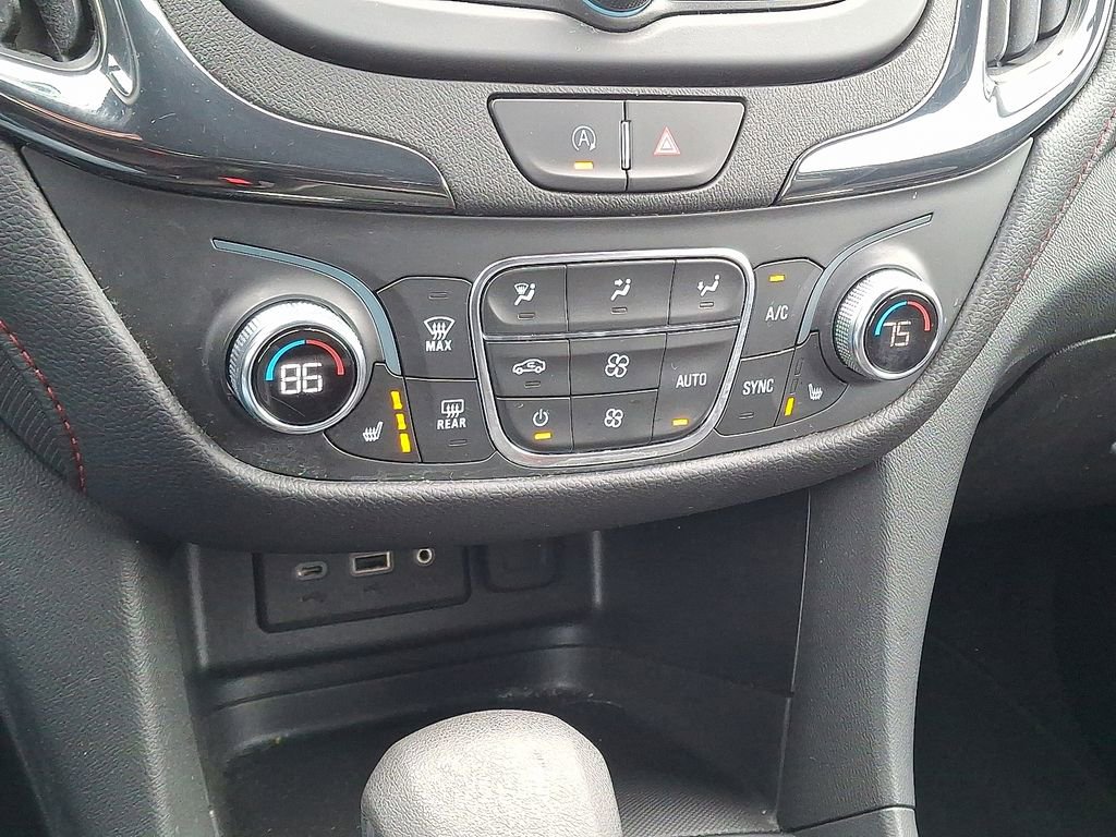 Used 2022 Chevrolet Equinox RS image 18