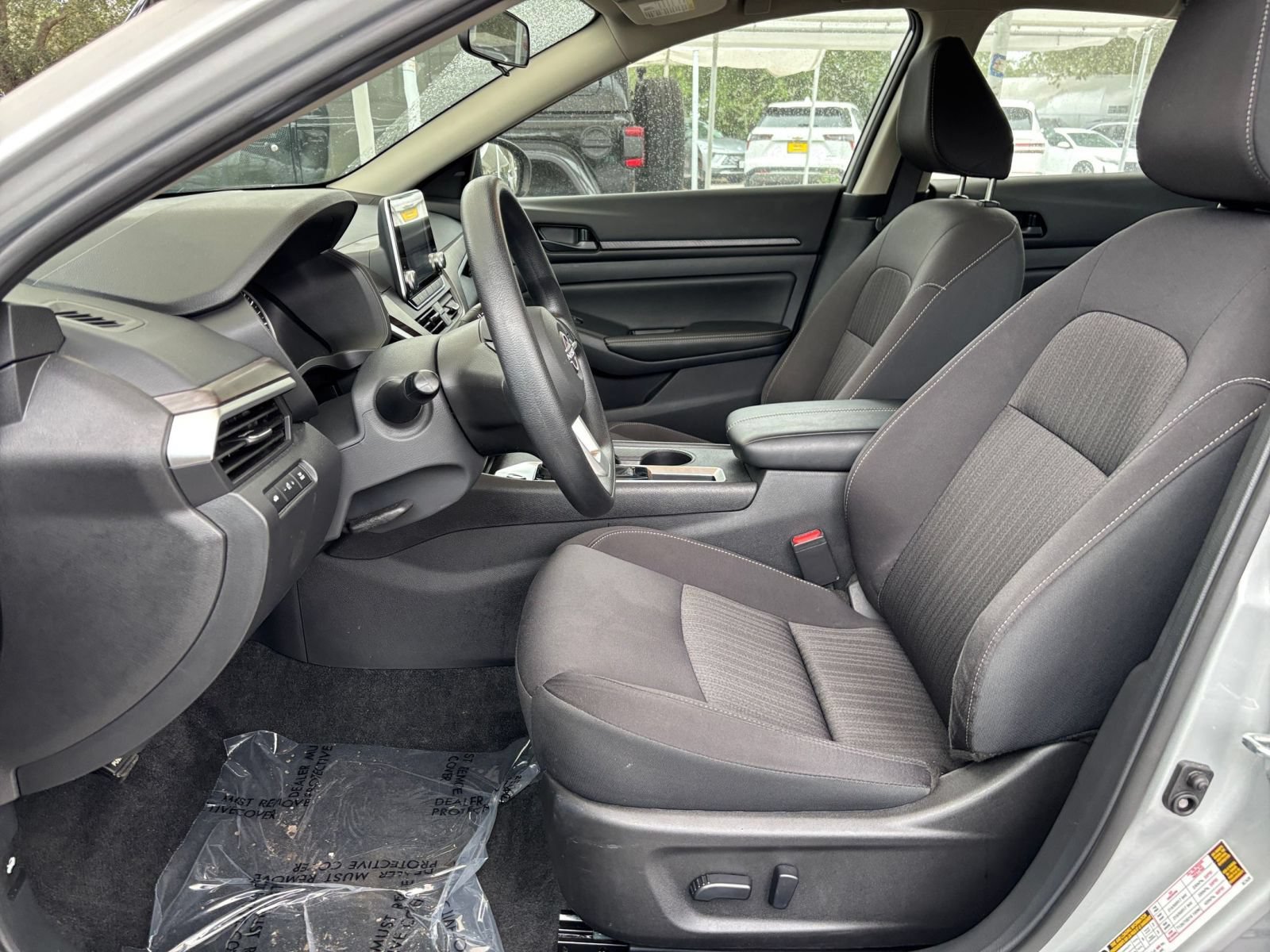 Used 2026 Nissan Altima 2.5 SV FWD image 25