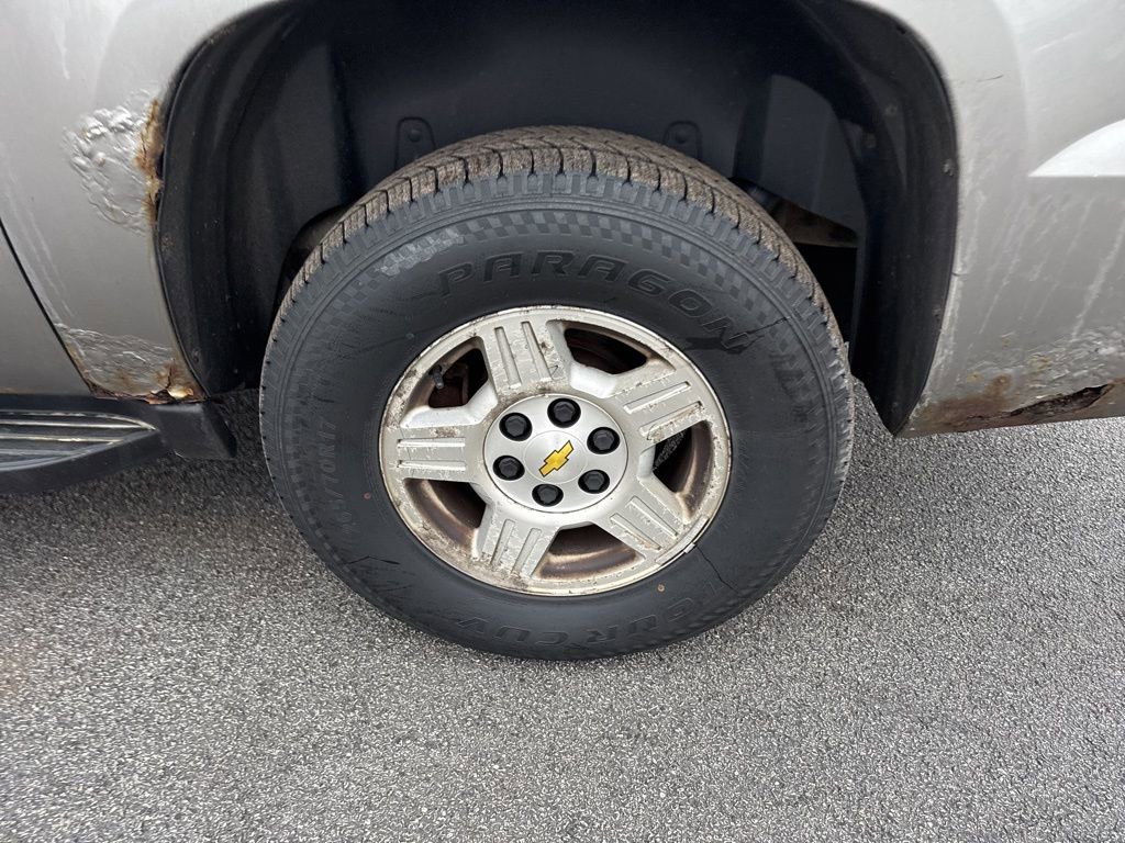 Used 2008 Chevrolet Avalanche LS image 6