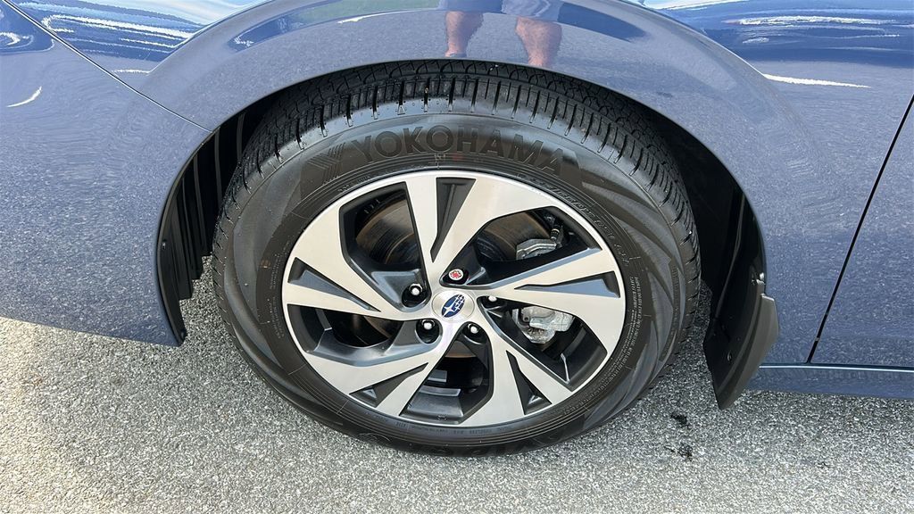 Certified 2025 Subaru Legacy Premium AWD/4WD image 8