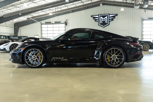 Used 2017 Porsche 911 Turbo S image 3