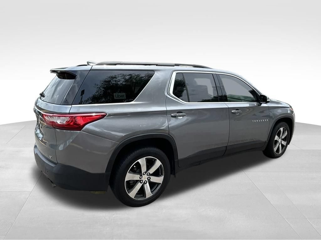 Used 2019 Chevrolet Traverse LT w/ LT Premium Package AWD/4WD image 7