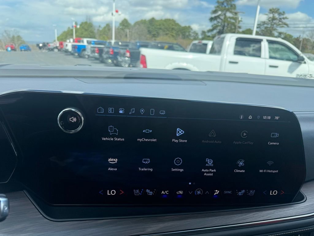 Used 2025 Chevrolet Tahoe Premier w/ Sun And Tow Package image 18