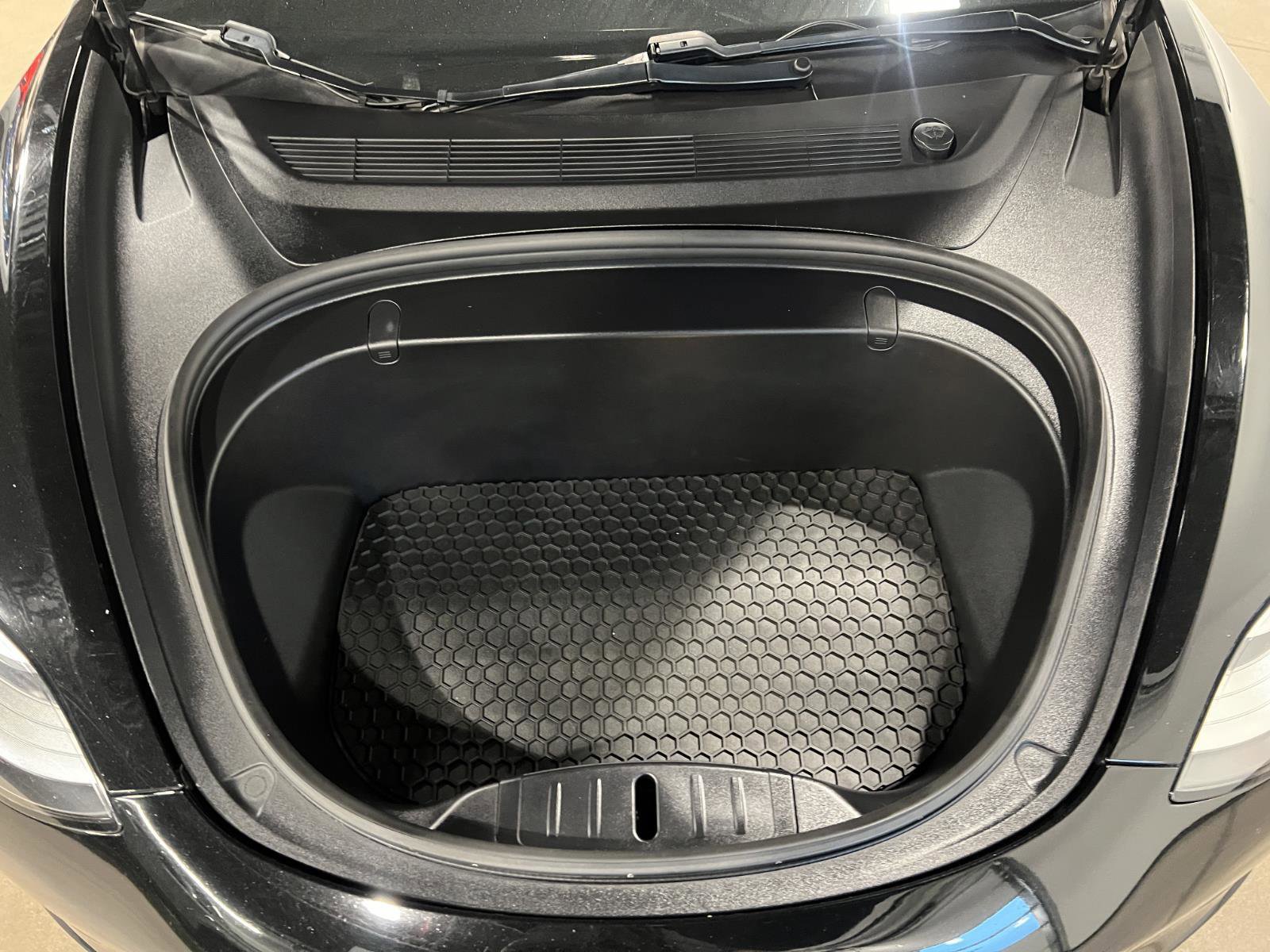 Used 2018 Tesla Model 3 Performance AWD/4WD image 40