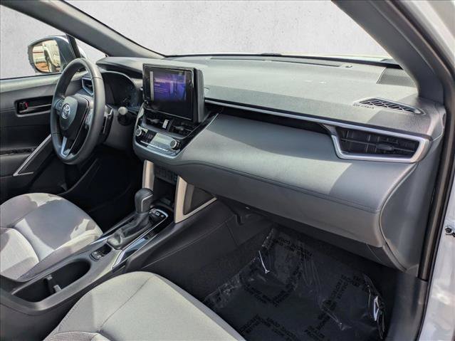 Used 2024 Toyota Corolla Cross AWD Hybrid image 21