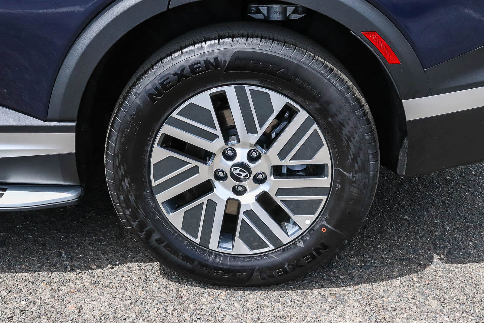New 2027 Hyundai Palisade SEL Premium FWD image 13