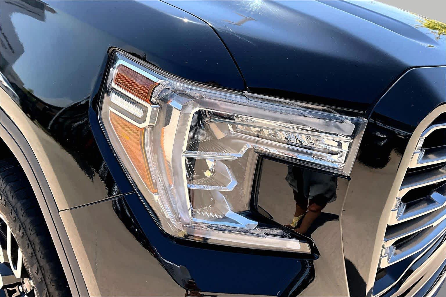 Used 2020 GMC Sierra 1500 AT4 w/ AT4 Premium Package AWD/4WD image 23