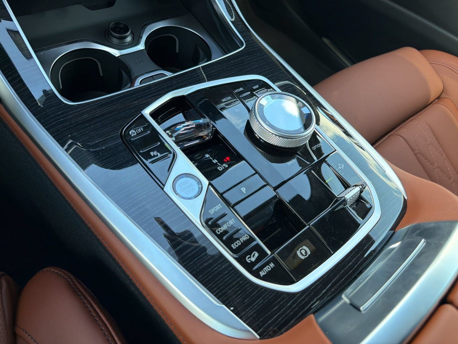 New 2027 BMW X7 xDrive40i w/ Executive Package AWD/4WD image 17