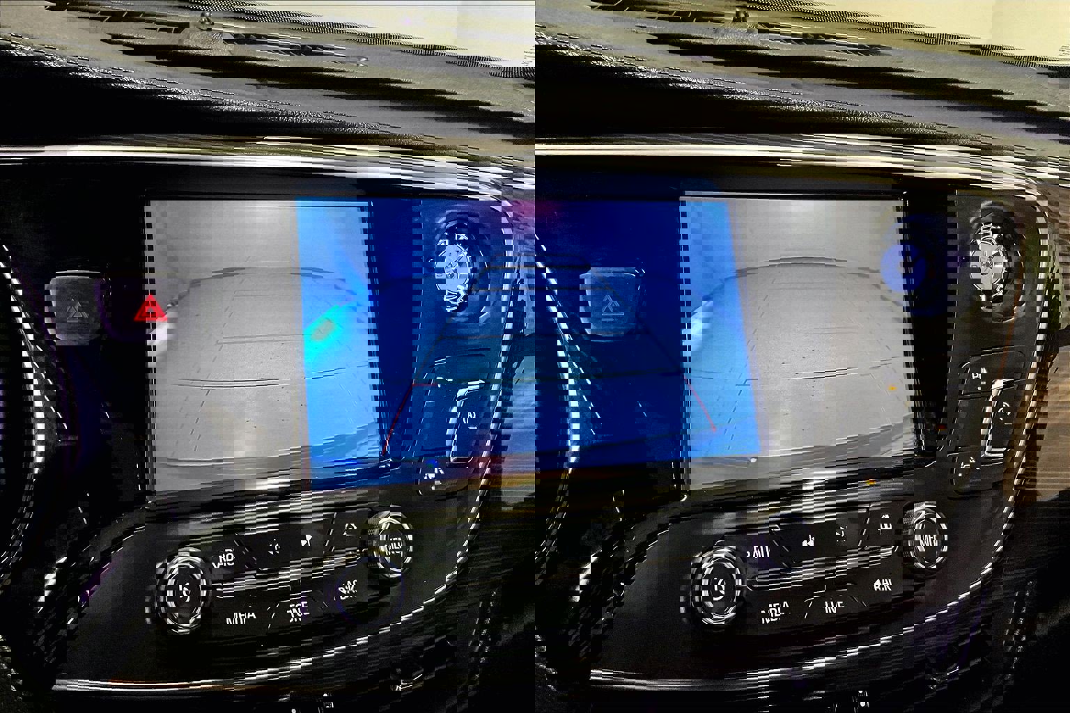 Used 2019 Buick Envision Premium image 14