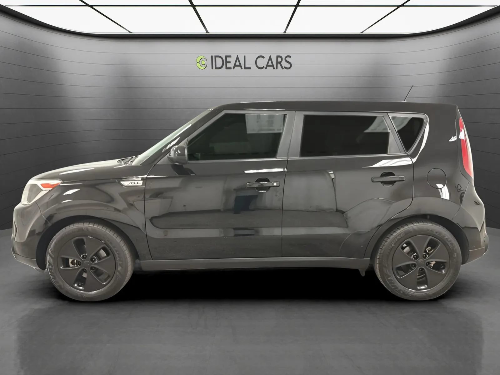 Used 2016 Kia Soul FWD image 8