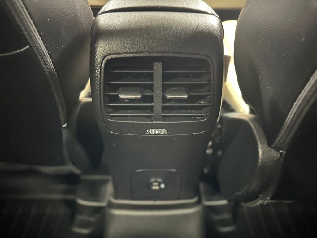 Certified 2022 Ford Escape SEL FWD image 19