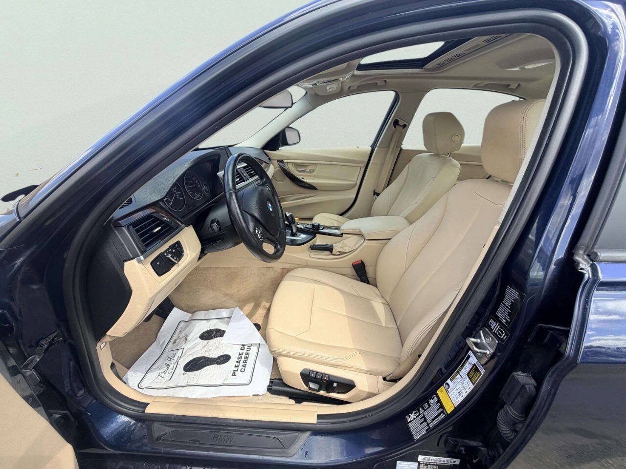 Used 2013 BMW 328i xDrive Sedan AWD/4WD image 14