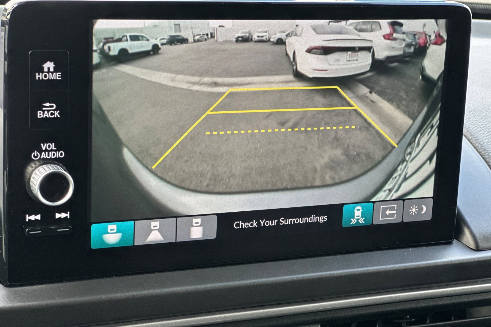 Certified 2024 Honda Pilot Touring image 21