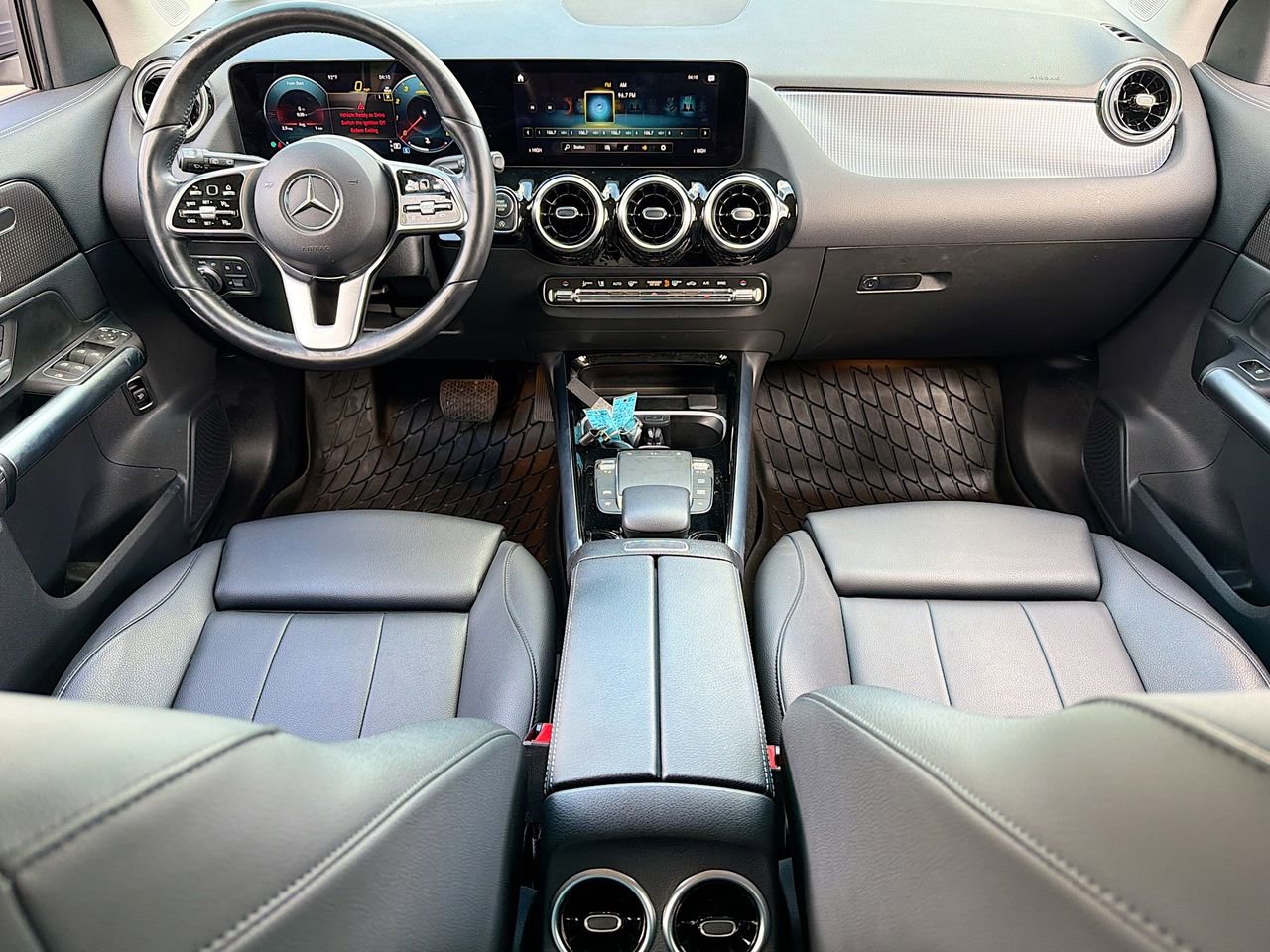 Used 2023 Mercedes-Benz GLA 250 4MATIC image 34