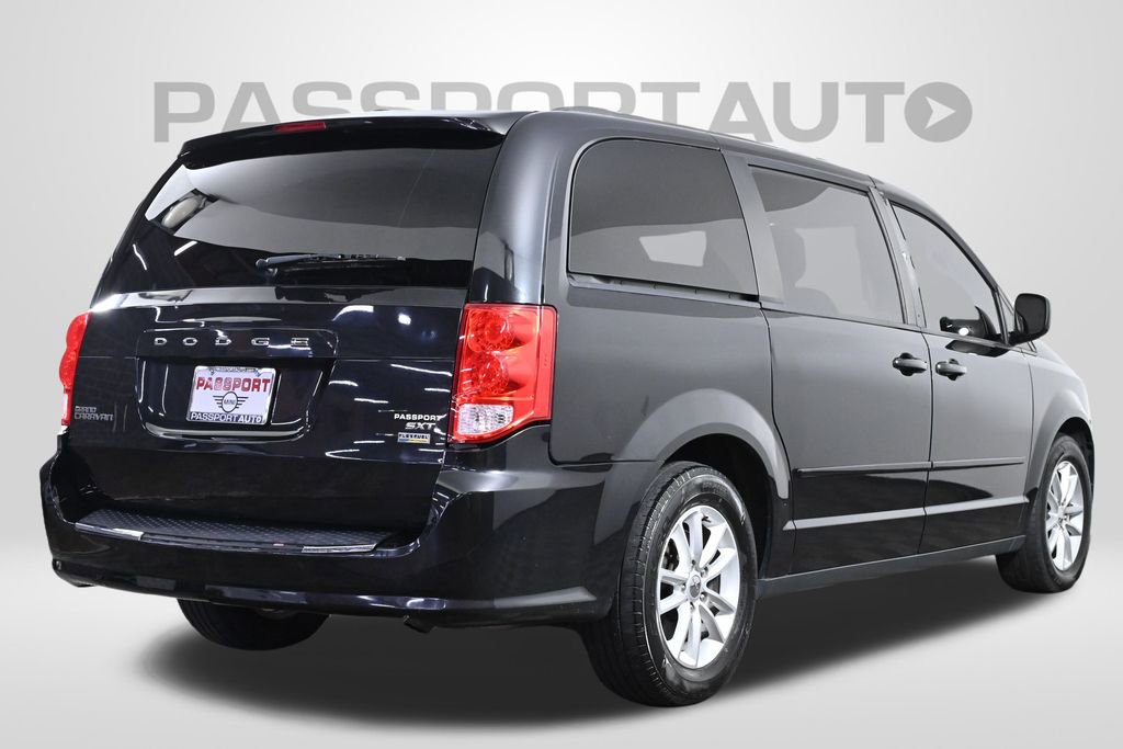 Used 2016 Dodge Grand Caravan SXT image 8