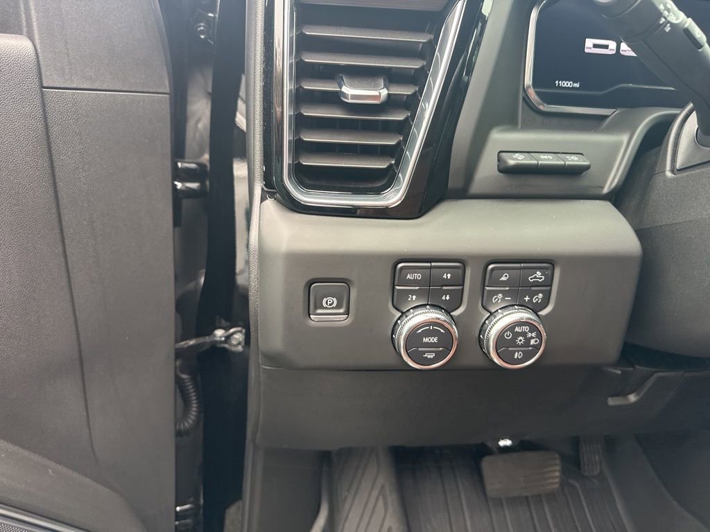 Used 2025 GMC Sierra 2500 Denali Ultimate w/ Max Trailering Package image 20