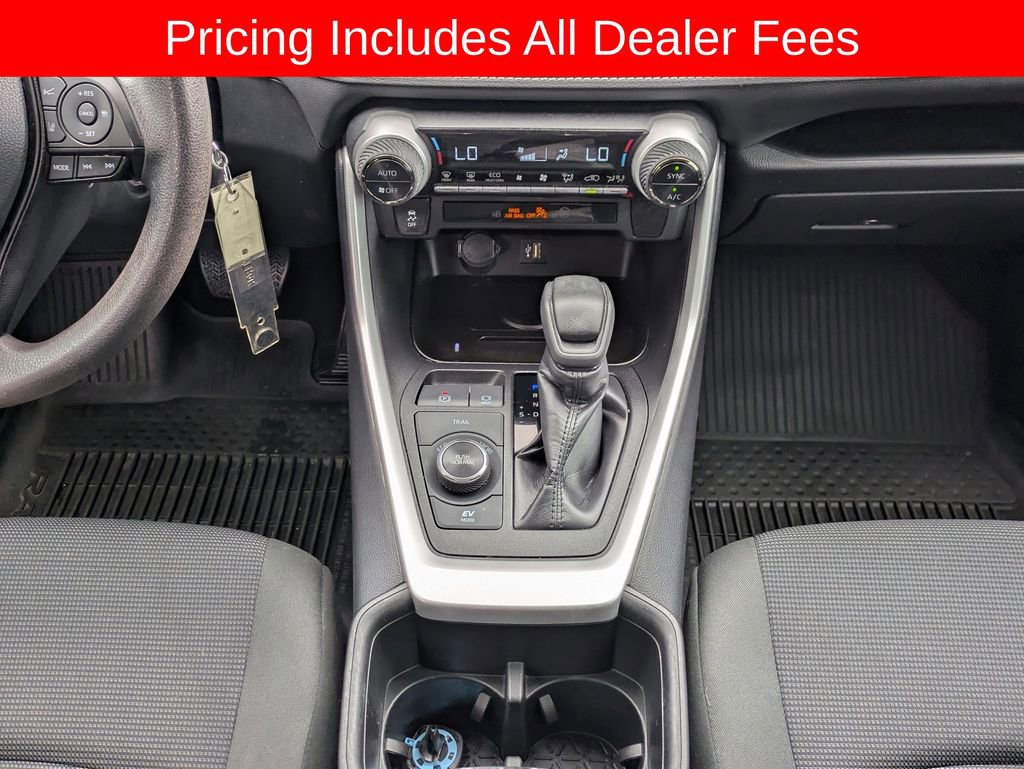 Certified 2024 Toyota RAV4 LE AWD/4WD image 20