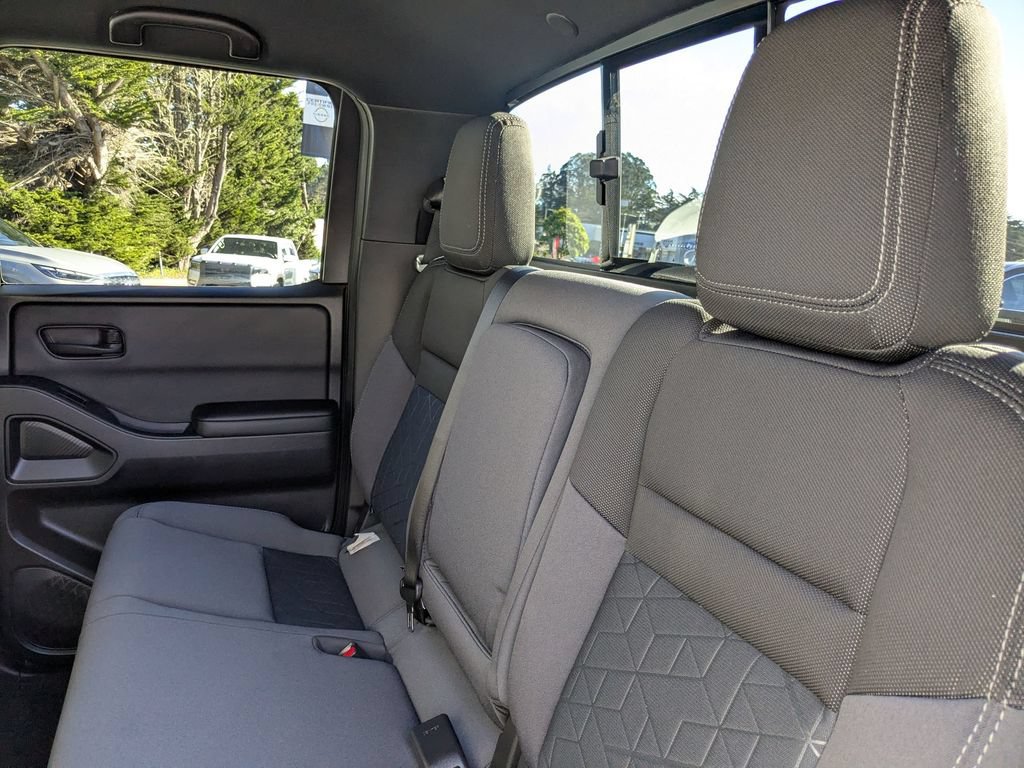 New 2026 Nissan Frontier SV w/ Tow Package AWD/4WD image 24