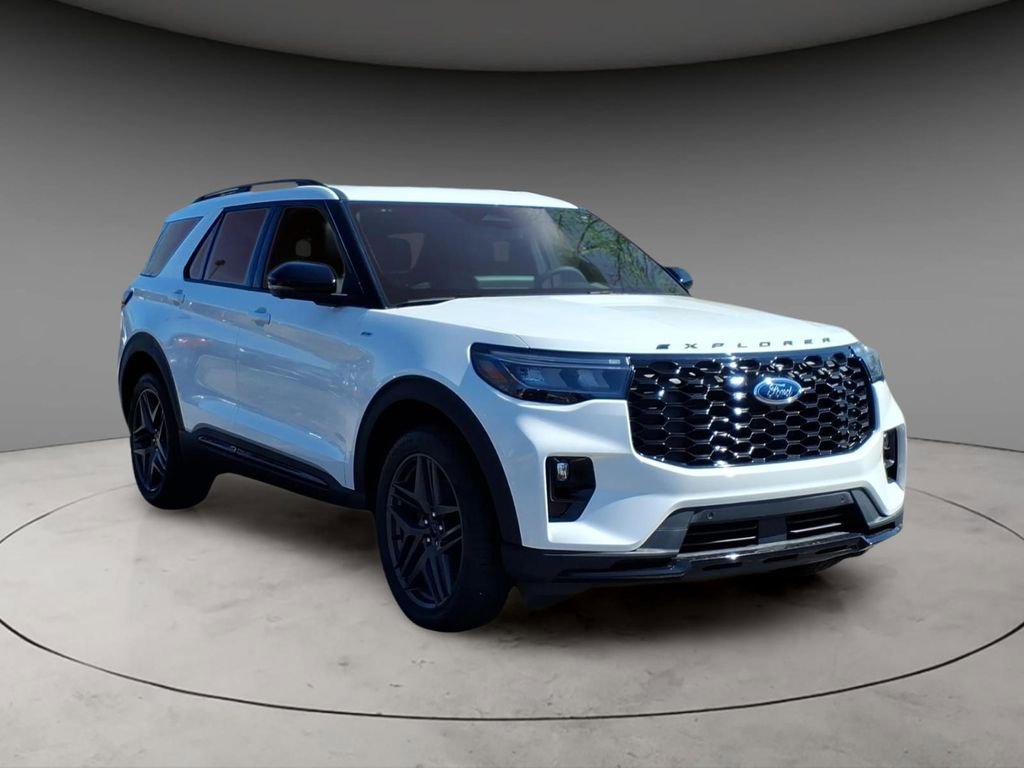 New 2026 Ford Explorer ST-Line w/ ST-Line Street Pack AWD/4WD image 14